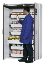 Bezpečnostní skříň s požární odolností 90min_6x zásuvka, ocelový poplastovaný plech